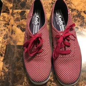 Polka dot keds